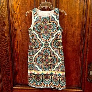 London Times Size 6 Multi print,Scoop Neckline ,Sleeveless Dress